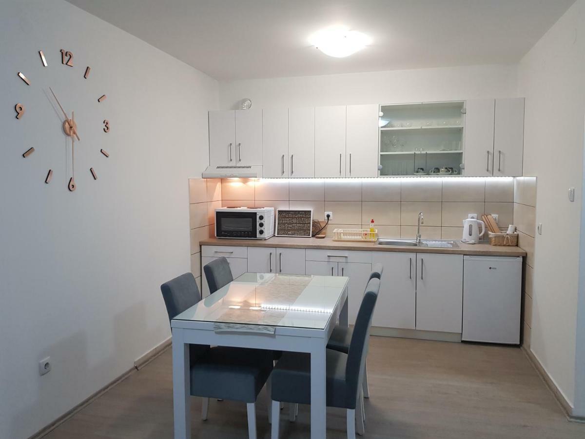 Apartment Gea 18 Novi Sad Exteriér fotografie