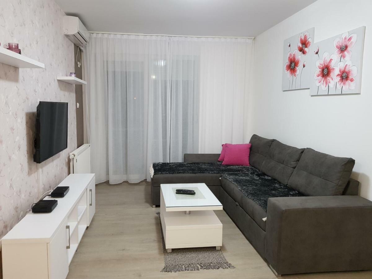 Apartment Gea 18 Novi Sad Exteriér fotografie