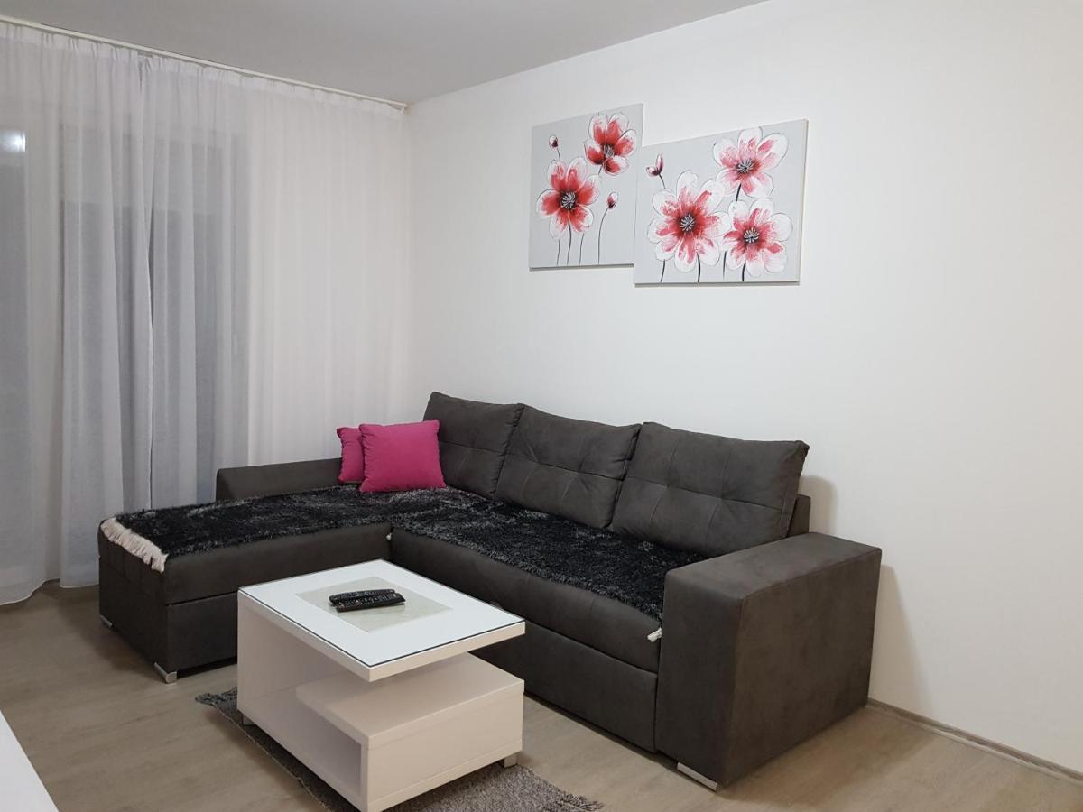 Apartment Gea 18 Novi Sad Exteriér fotografie