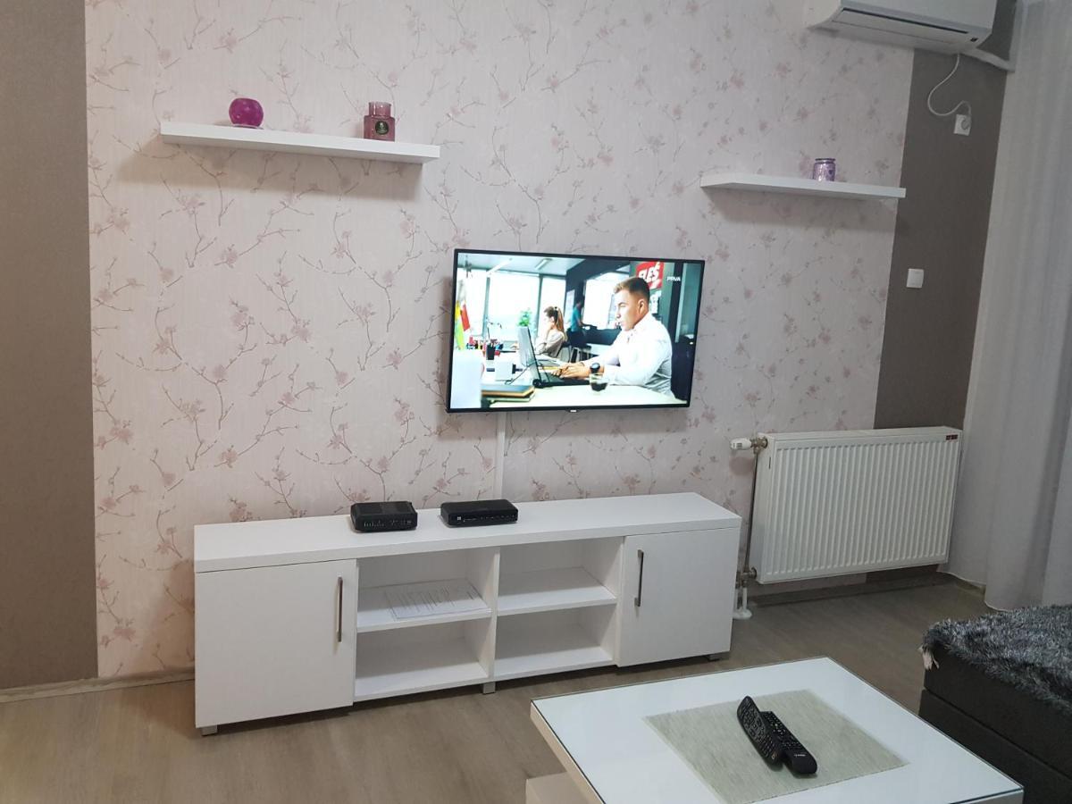 Apartment Gea 18 Novi Sad Exteriér fotografie